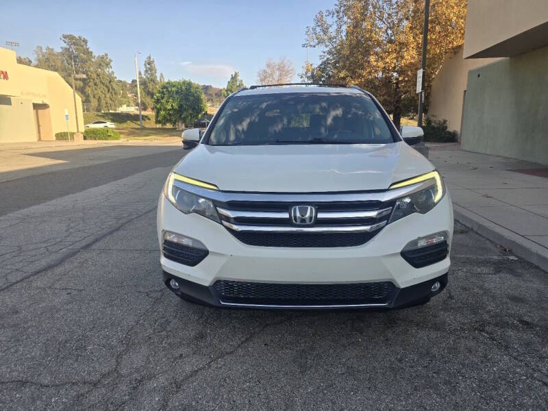 2017 Honda Pilot Touring — photo 19