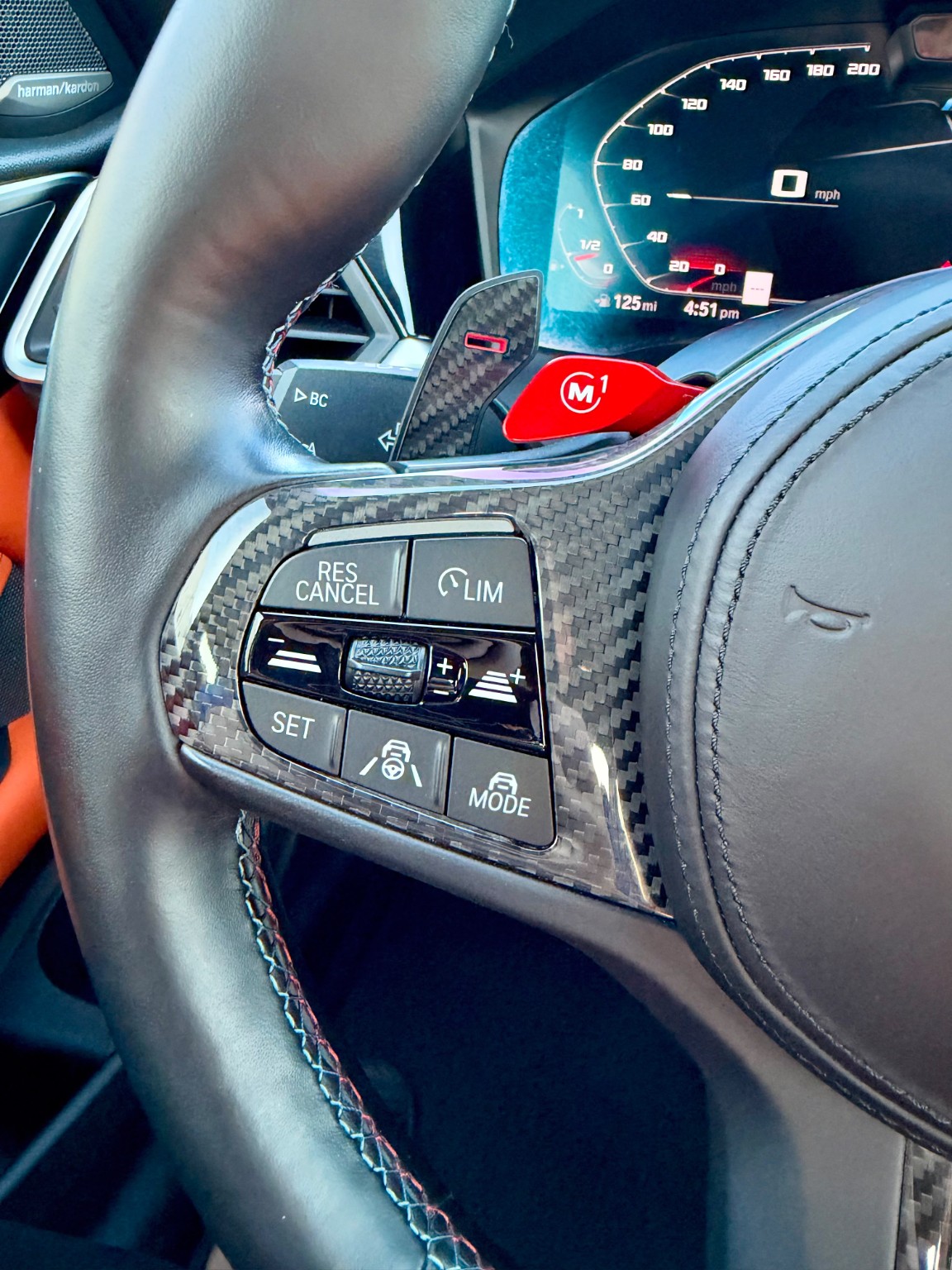 2022 BMW M4 Competition xDrive — photo 8