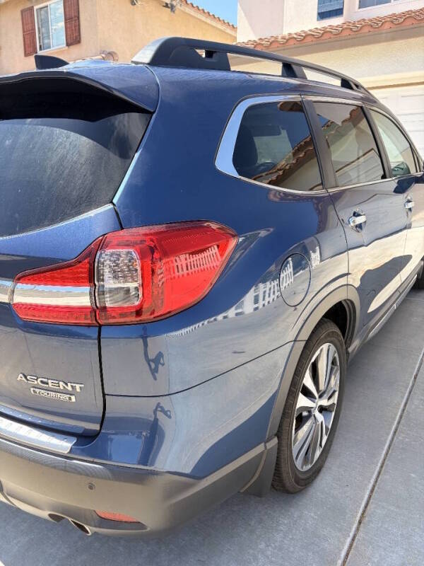 2022 Subaru Ascent Touring — photo 2